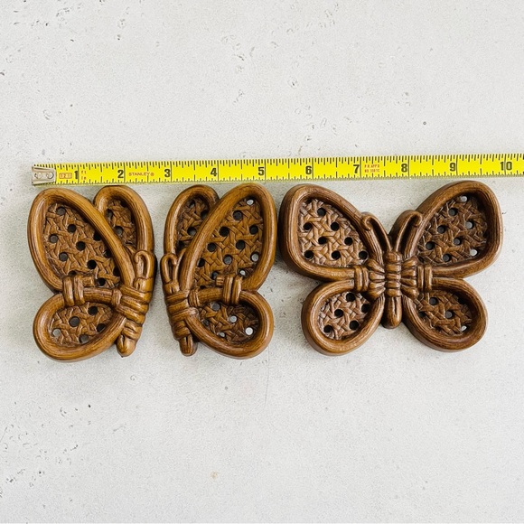 Set of 3 Vintage Burwood Rattan Plastic Boho Hippie Butterfly Wall Hangings - Picture 4 of 4